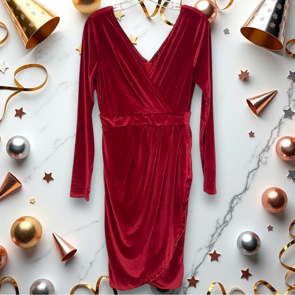 NEW Jay Jay Brand Deep Cranberry long sleeve v neck pleated velour bodycon dress